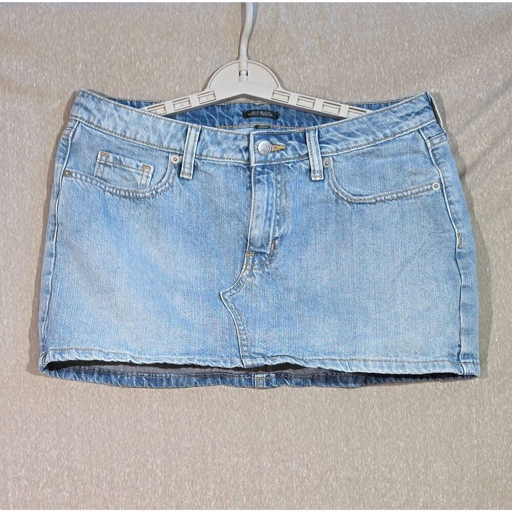Wild Fable Y2K Low Rise Denim Micro Mini Skirt in Light Wash 10